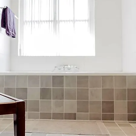 Panzió Calidier Cadier en Keer